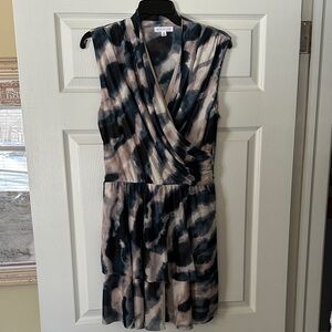 Socialite Sleeveless Blue and Cream Mini Dress